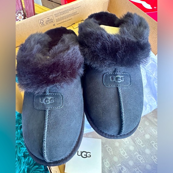 UGG Shoes - NWT UGG Coquette black fur slide slippers Sz 8. So soft and comfortable.